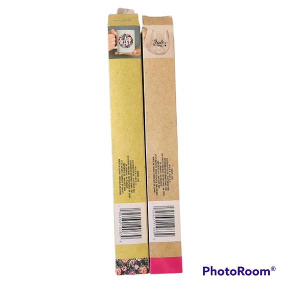 NIB 2 CS Crafter's Square Vinyl Paper - Picture 3 of 5